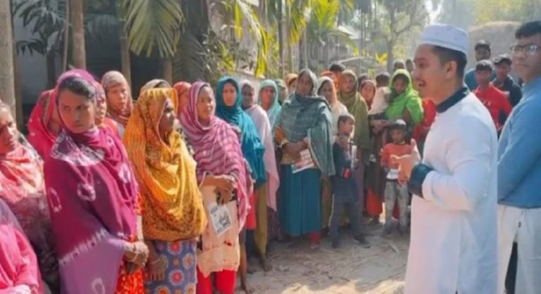 পঞ্চগড়-১: নির্বাচনী আচরণবিধি লঙ্ঘনের অভিযোগ, প্রশাসনের নীরবতা