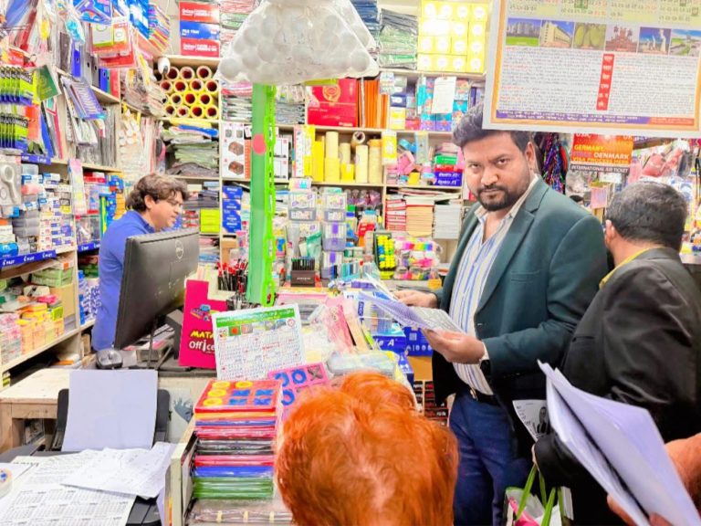 ঢাকা-১৭ আসনে নির্বাচনী প্রচার ও গণসংযোগ করছে উপ-কমিটি, গুলশান থানার যুগ্ন সমন্বয়ক কামরুল ইসলাম রাজ